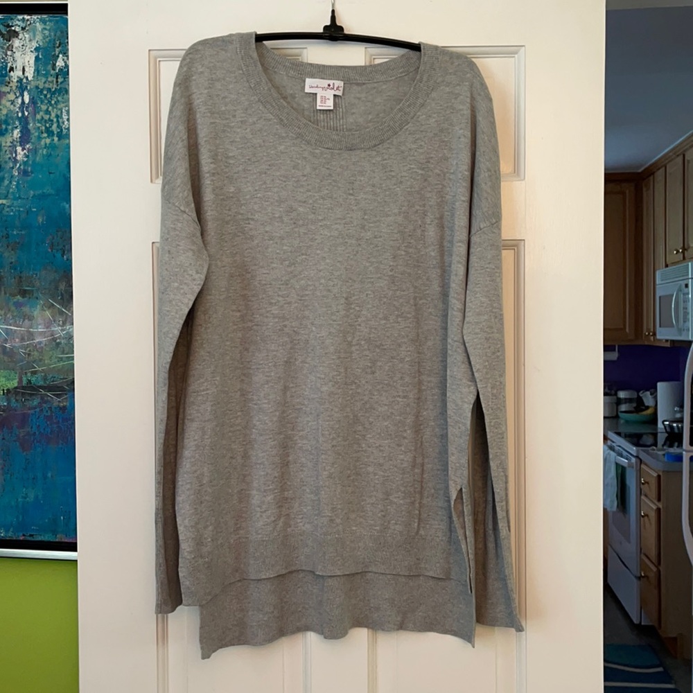 Lightweight Gray Sweater XL
